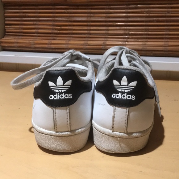 Adidas Superstar - Picture 2 of 6